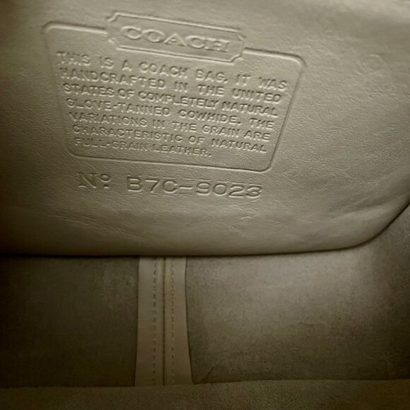Vintage Coach Winnie Mini Willis Leather Bag 9023 in Bone - Picture 14 of 14